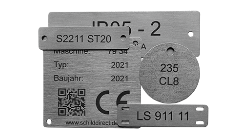 Gravierte Metallschilder in verschiedenen Größen und Formen